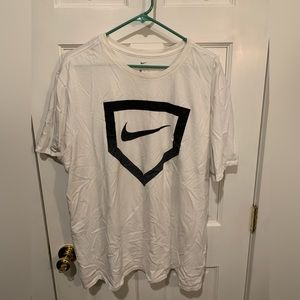 Nike Men's White Logo Short-Sleeve Tee